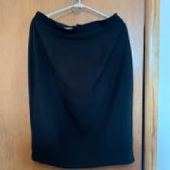 GOLD & BLACK Elegant Suit 3 PC Set - Picture 3 of 5